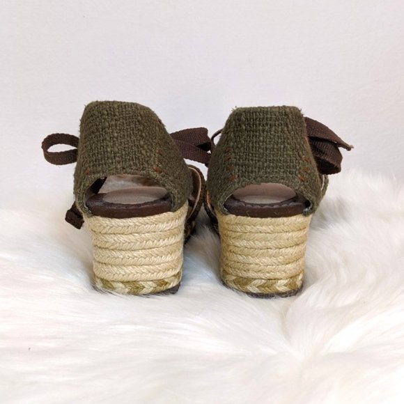 Ugg Peep Toe Fur Woven Espadrille Sandals in Olive - Picture 3 of 6